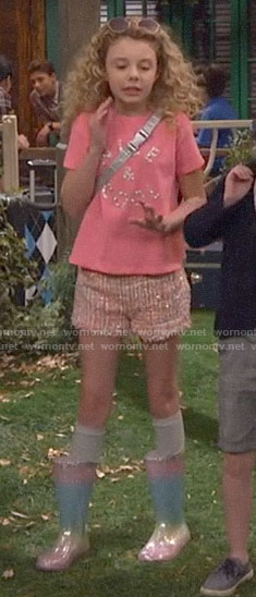 Destiny’s pink tweed shorts and rainbow rain boots on Bunkd