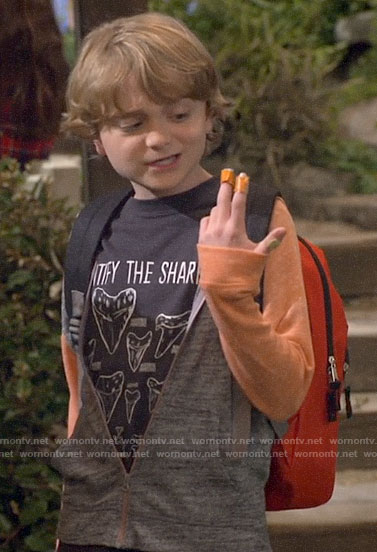 Finn’s shark tooth t-shirt on Bunkd