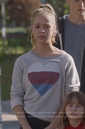 Sam’s gray heart print sweatshirt on Life in Pieces