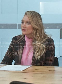 Kelsey’s pink top and plaid blazer on Younger