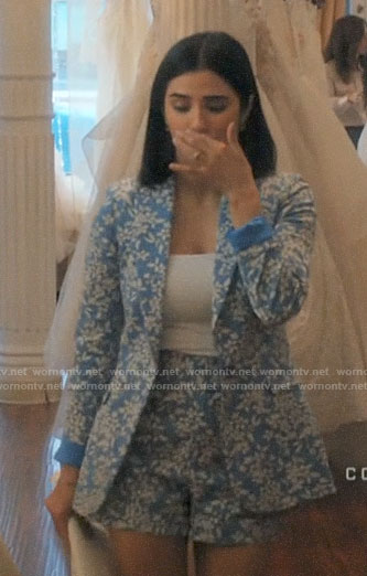 Lina’s blue floral blazer and shorts on Jane the Virgin