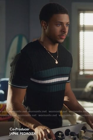 Doug’s black ribbed short sleeve sweater on Grown-ish