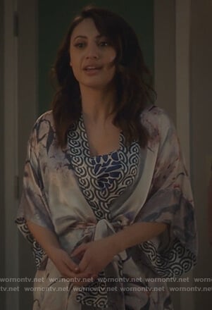 Ana’s silk print kimono on Grown-ish
