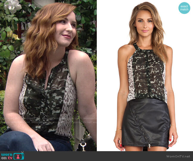 Sanctuary College Tank in Feather Spots & Green worn by Mariah Copeland (Camryn Grimes) on The Young and the Restless