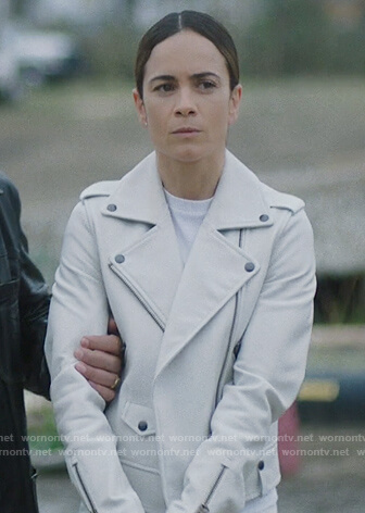 Teresa’s white leather biker jacket on Queen of the South