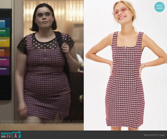 Topshop Check Mini Pinafore Dress worn by Kat Hernandez (Barbie Ferreira) on Euphoria