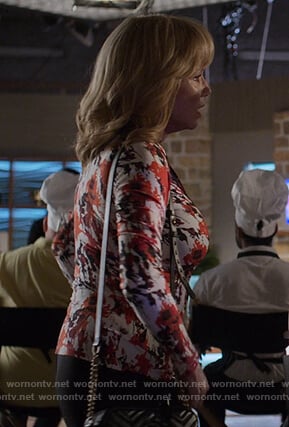 Dorothy’s printed twist front top on Jessica Jones