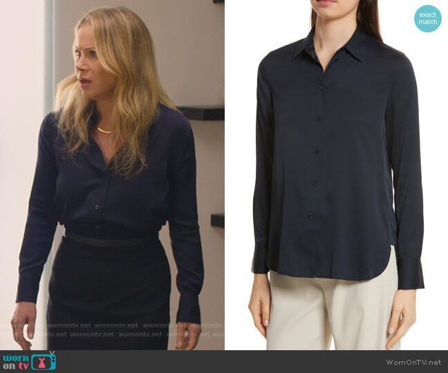 Vince Slim Silk Blouse worn by Jen Harding (Christina Applegate) on Dead to Me
