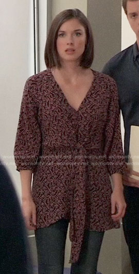 Willow’s floral tie-front tunic on General Hospital