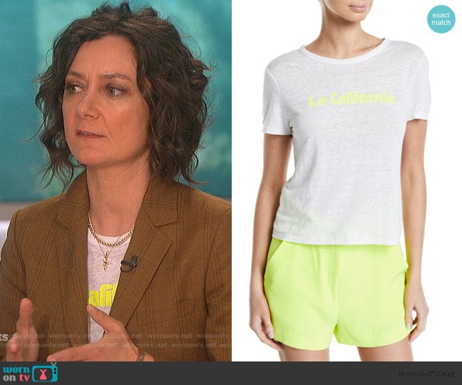 A.L.C. La Californie Linen Tee worn by Sara Gilbert on The Talk