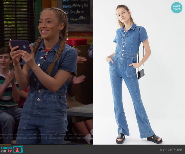 BDG 70s Denim Collared Button-Front Jumpsuit worn by Ava (Shelby Simmons) on Bunkd