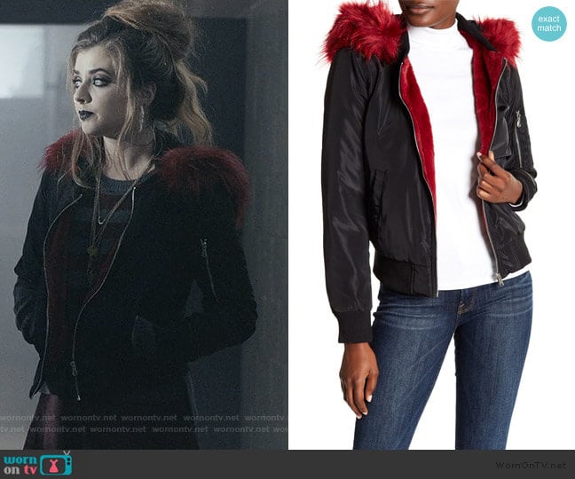 Bagatelle Faux Fur Trim Hooded Bomber Jacket worn by Beth (Giorgia Whigham) on Scream