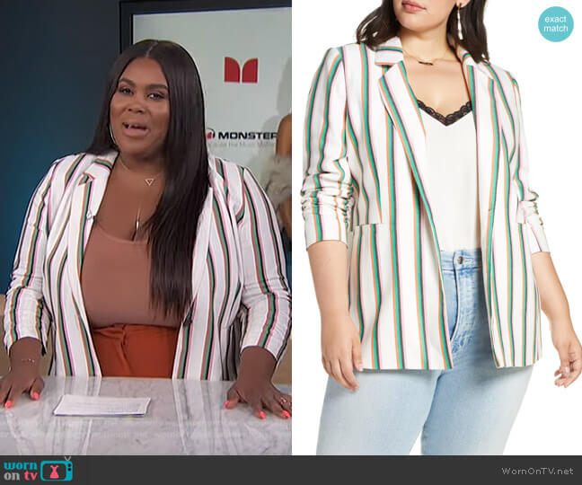 Halogen Ruched Sleeve Stripe Blazer worn by Nina Parker on E! News