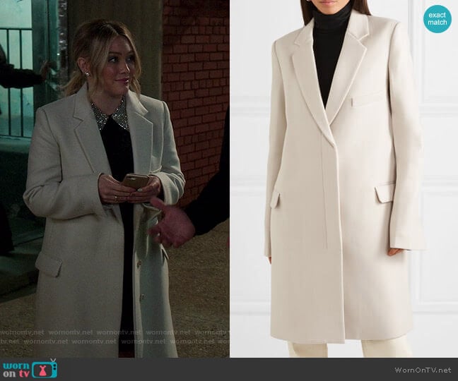 Helmut Lang Wool Coat worn by Kelsey Peters (Hilary Duff) on Younger