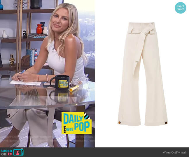 by Rosetta Getty Belted High-Waist Stretch-Cotton Cropped Pants worn by Morgan Stewart on E! News