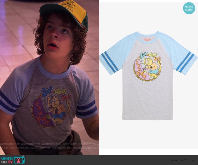 Hot Topic Pak Kat Raglan worn by Dustin (Gaten Matarazzo) on Stranger Things