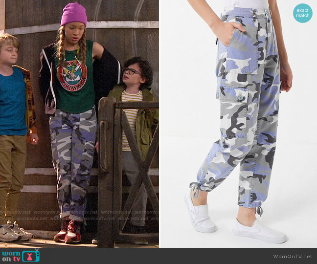 Urban Outfitters Authentic Camo Cargo Pants worn by Ava (Shelby Simmons) on Bunkd