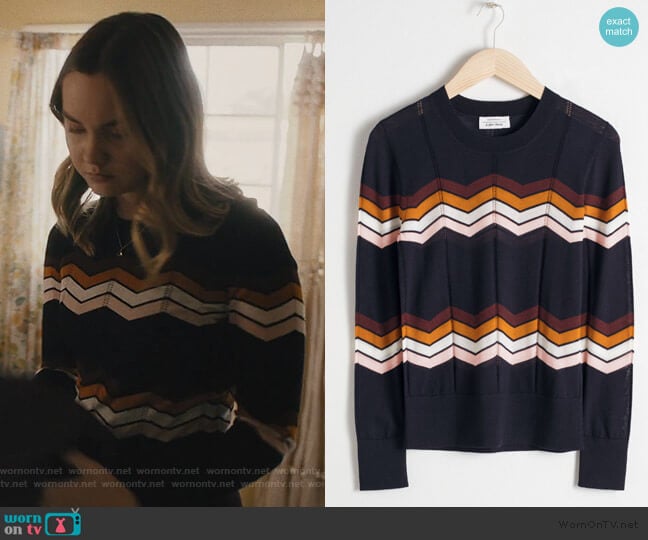 & Other Stories Zig Zag Merino Wool Sweater worn by McKenna Brady (Liana Liberato) on Light as a Feather