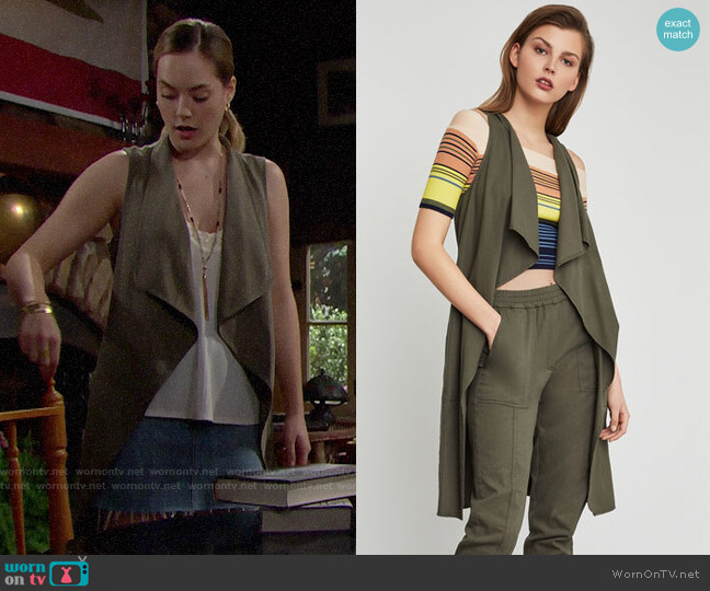 Bcbgmaxazria Paige Chambray Long Vest worn by Hope Logan (Annika Noelle) on The Bold and the Beautiful