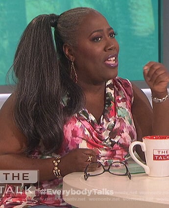 Sheryl’s floral sleeveless top on The Talk