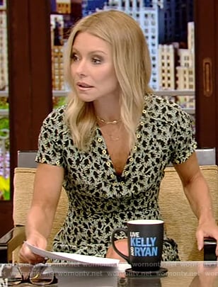 Kelly’s green printed dress on Live with Kelly and Ryan