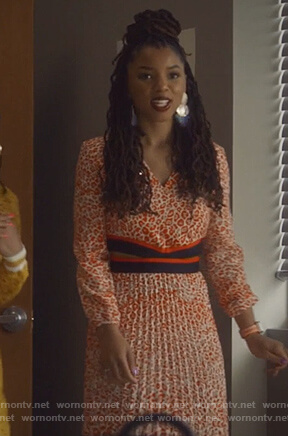 Jazlyn’s red leopard pleated dress on Grown-ish