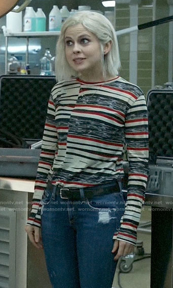 Liv’s abstract stripe print long sleeve tee on iZombie