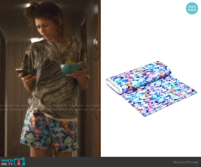 Custom made with Michael Searle Alien Selfie Fabric worn by Rue Bennett (Zendaya) on Euphoria