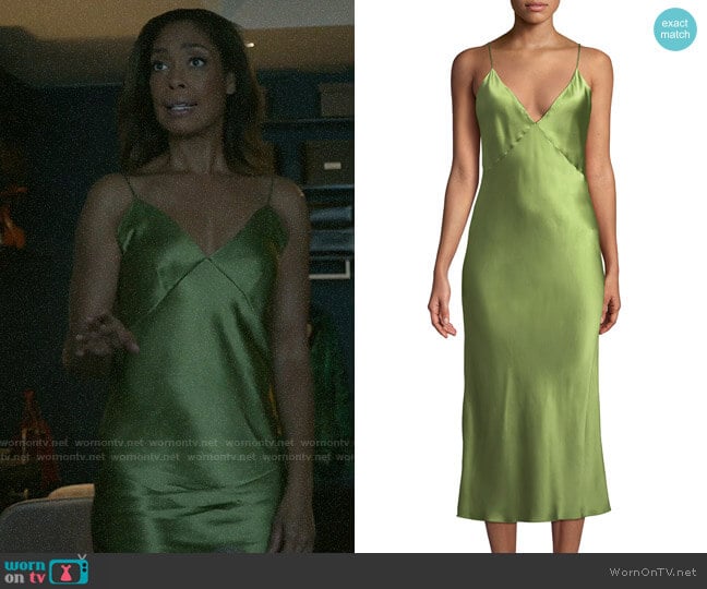 Olivia von Halle Issa Nightgown worn by Jessica Pearson (Gina Torres) on Pearson