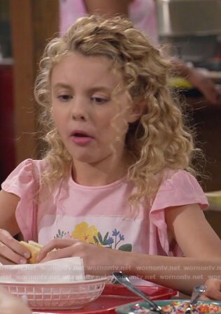 Destiny’s pink floral top on Bunkd