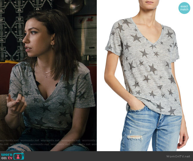 Rails Cara Star V-Neck Short-Sleeve T-Shirt worn by Sammi Karras (Katelyn Nacon) on Light as a Feather