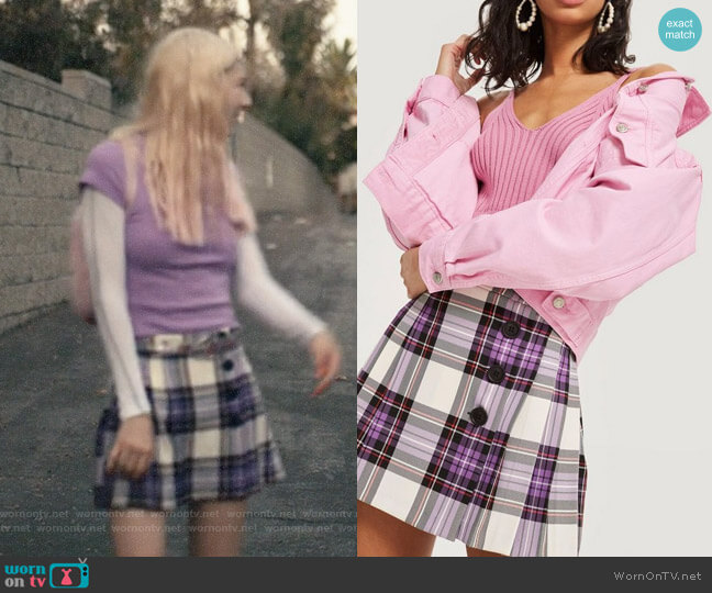 Topshop Tartan Button Kilt Skirt worn by Jules Vaughn (Hunter Schafer) on Euphoria