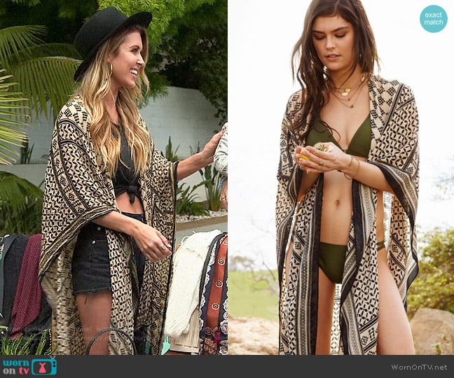Ecote Patchwork Fringe Duster Open Poncho worn by Audrina Patridge (Audrina Patridge) on The Hills New Beginnings