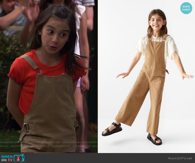 Zara Buckle Overalls worn by Gwen (Scarlett Estevez) on Bunkd