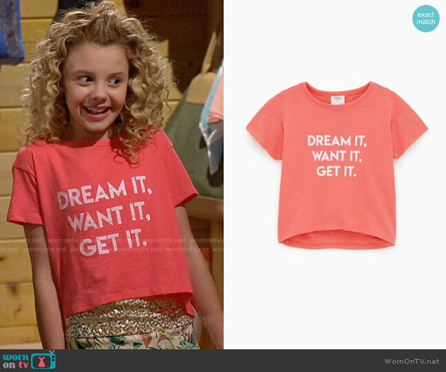Zara Girls T-shirt with Shiny Slogan worn by Destiny Baker (Mallory James Mahoney) on Bunkd