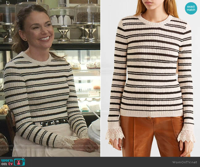Philosophy Di Lorenzo Serafini Crochet-trimmed striped ribbed cotton-blend sweater worn by Liza Miller (Sutton Foster) on Younger