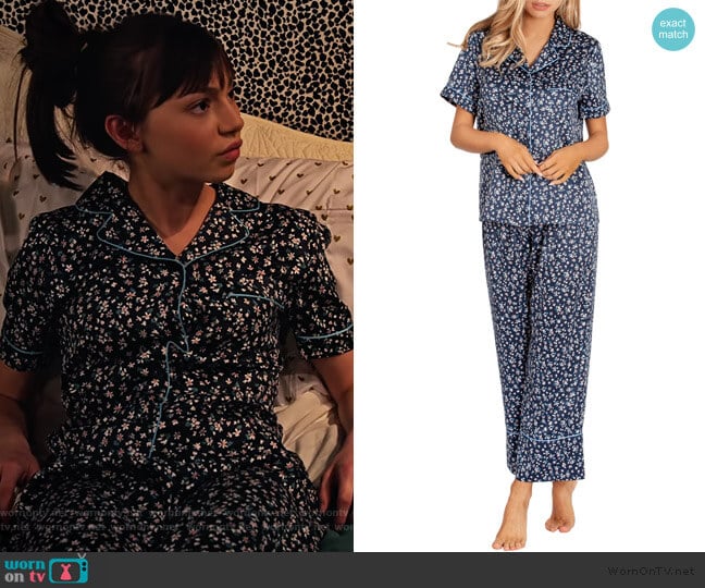 In Bloom by Jonquil Satin Crop Pajamas worn by Molly (Lauren Lindsey Donzis) on No Good Nick