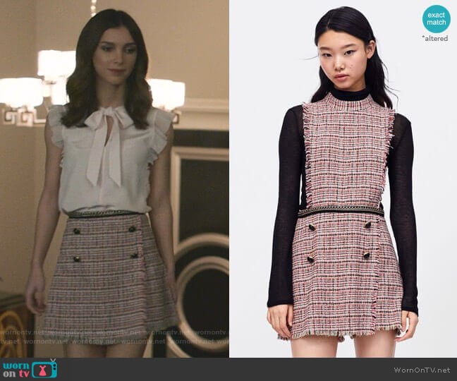 Zara Tweed Playsuit with Chain Detail worn by Alicia Mendoza (Denyse Tontz) on Grand Hotel