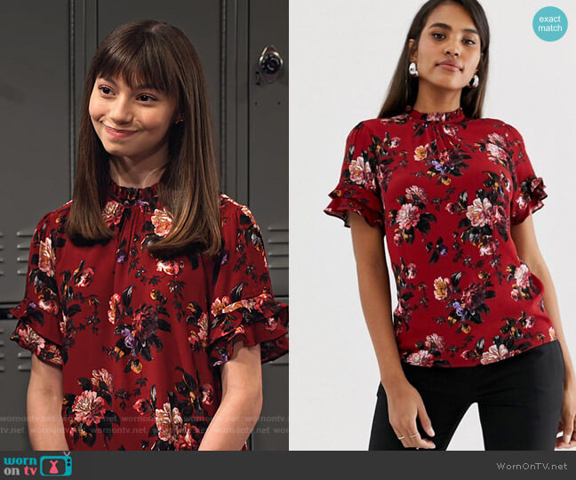 Oasis High Neck Blouse with Ruffle Cap Sleeves worn by Molly (Lauren Lindsey Donzis) on No Good Nick