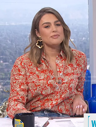Carissa’s orange paisley print shirt on E! News Daily Pop