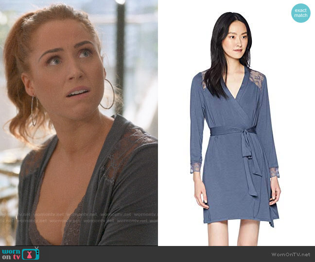 Eberjey Astrid Robe worn by Zara (Sophia La Porta) on Four Weddings and a Funeral
