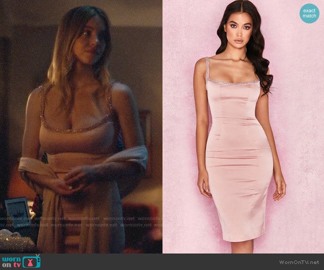 House of CB Camilla Dress in Pink worn by Cassie Howard (Sydney Sweeney) on Euphoria
