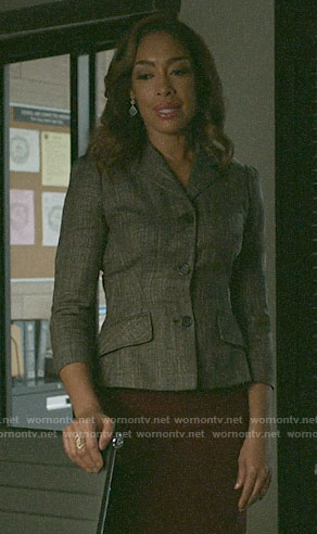 Jessica’s grey jacket on Pearson
