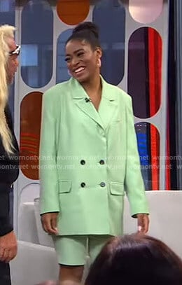 Keke’s mint green suit on GMA Strahan Sara And Keke