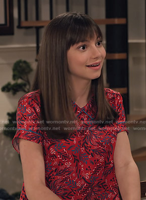 Molly’s red floral short sleeve top on No Good Nick