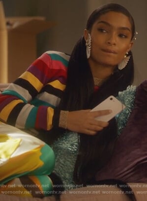 Zoey’s striped sweater and print pants on Grown-ish