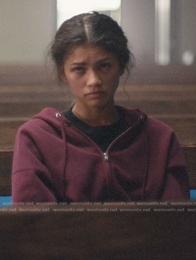 Rue’s hoodie on Euphoria
