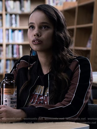 Jessica’s colorblock bomber jacket on 13 Reasons Why