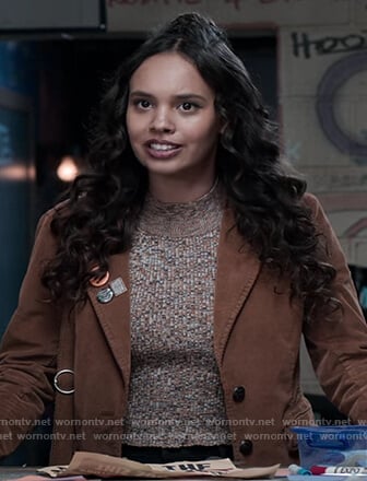 Jessica’s knit mock neck sweater  on 13 Reasons Why
