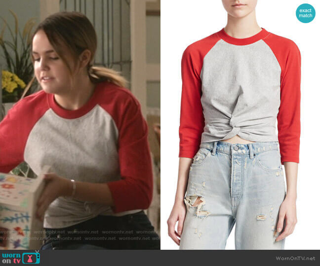 T by Alexander Wang Twist-Hem Baseball T-Shirt worn by Grace Russell (Bailee Madison) on Good Witch